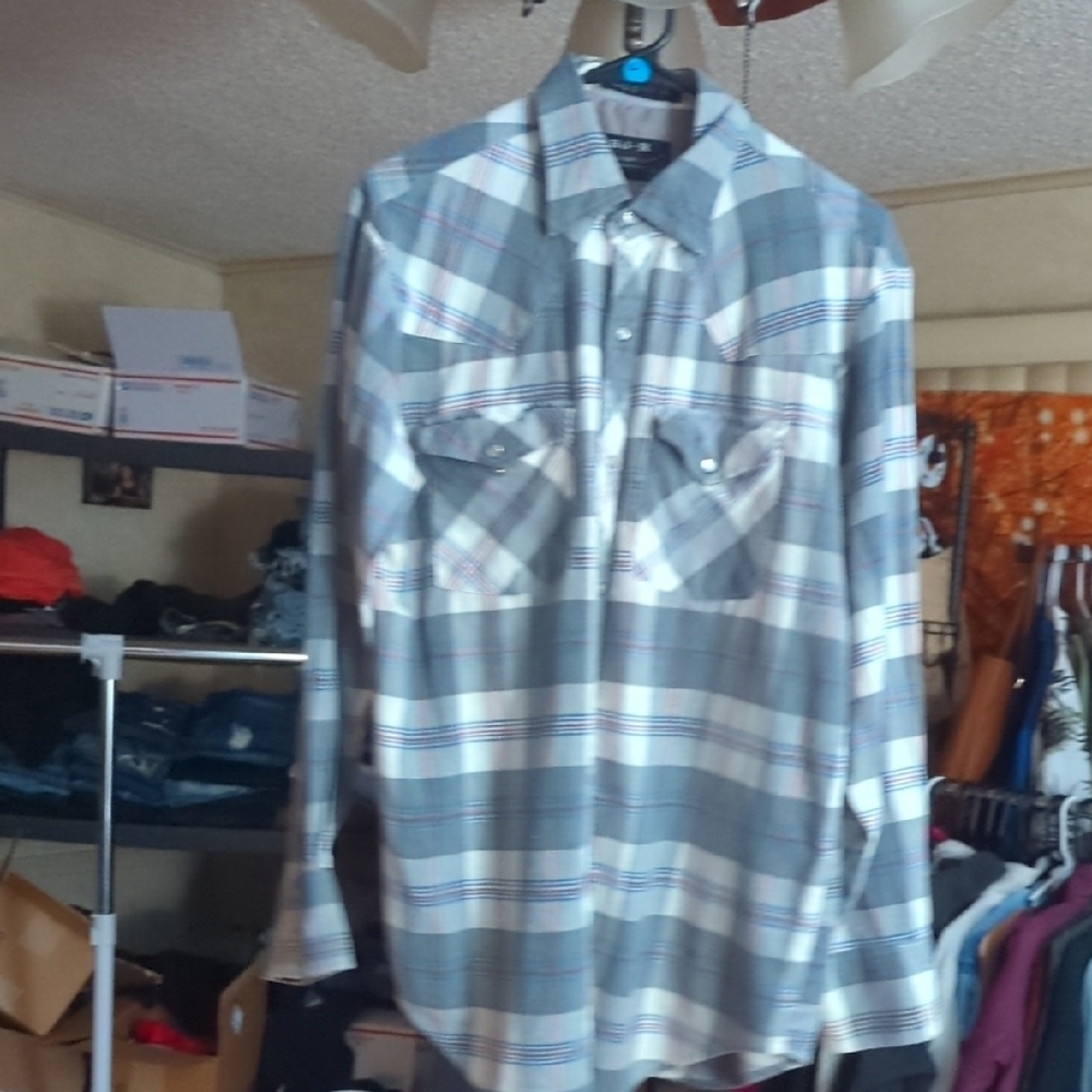 Vintage Gray Plaid Button-Down Shirt